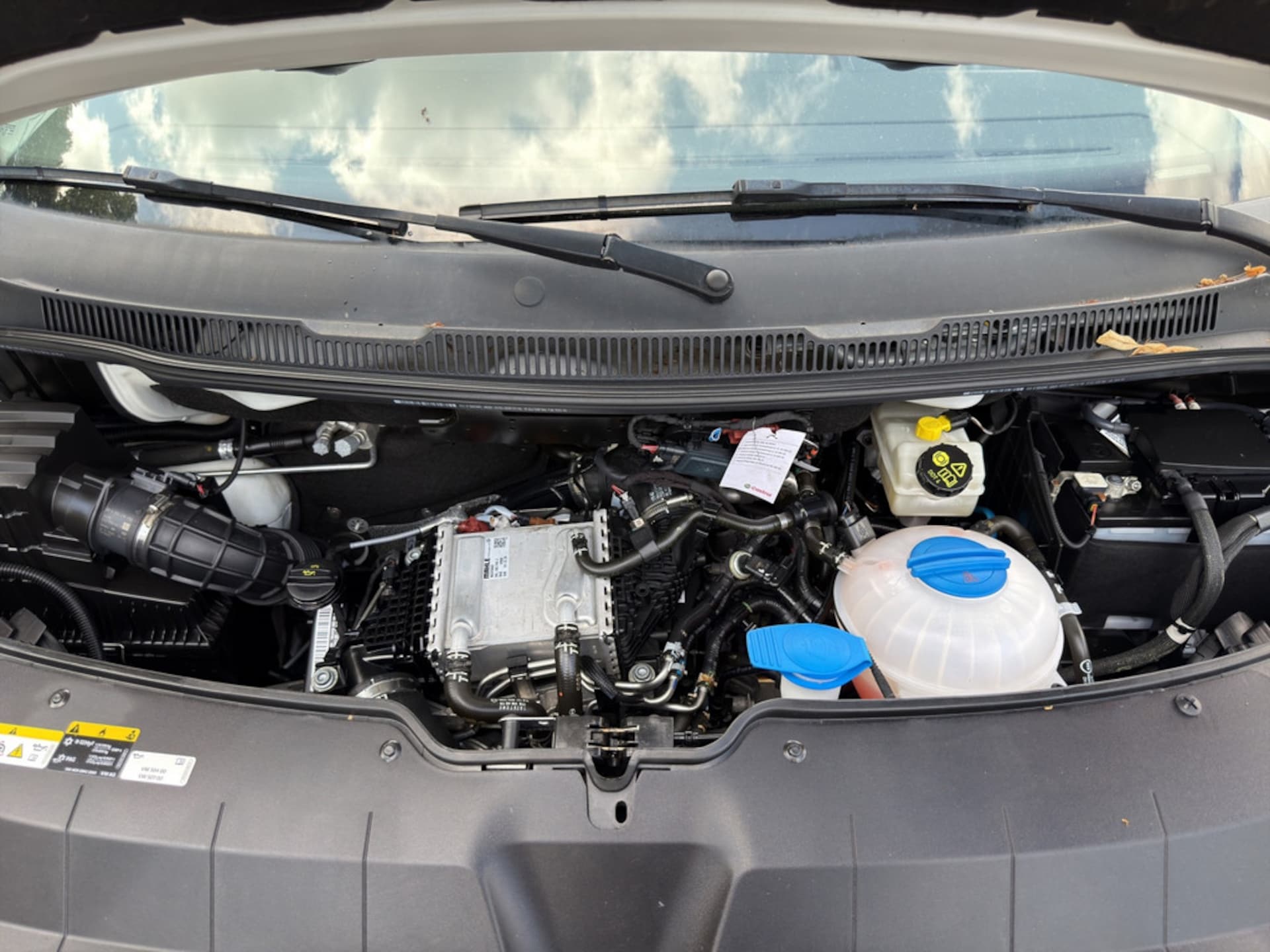 Volkswagen T6.1 Transporter Kombi kurzer Radstand