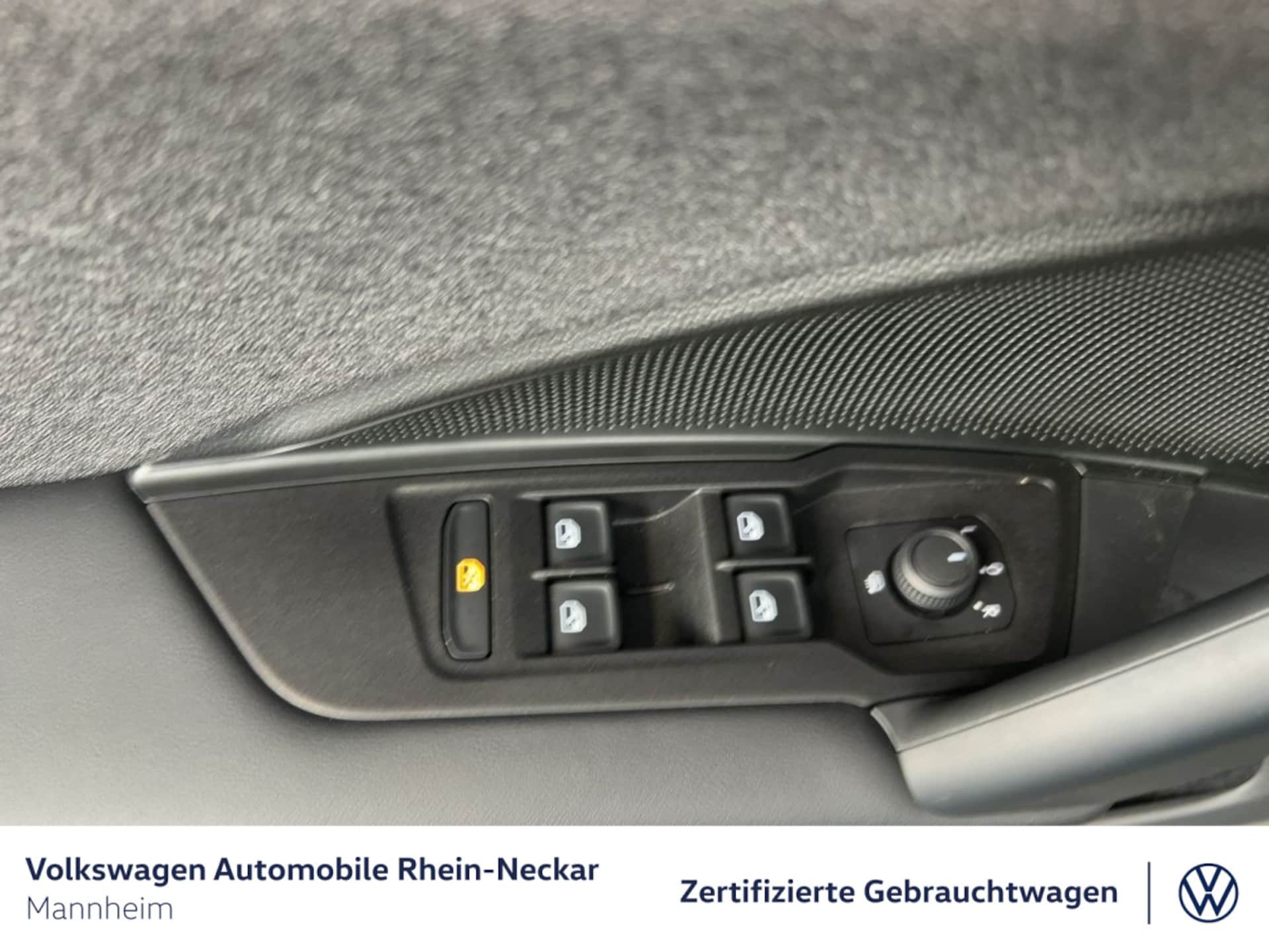 Volkswagen Tiguan Basis-Modell