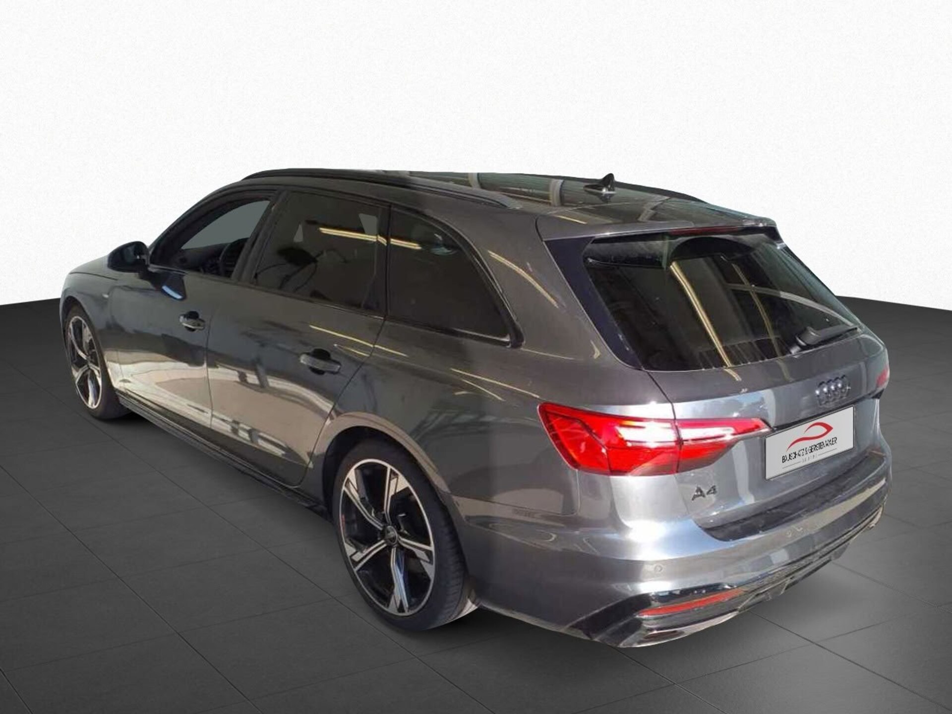 Audi A4 Avant S line