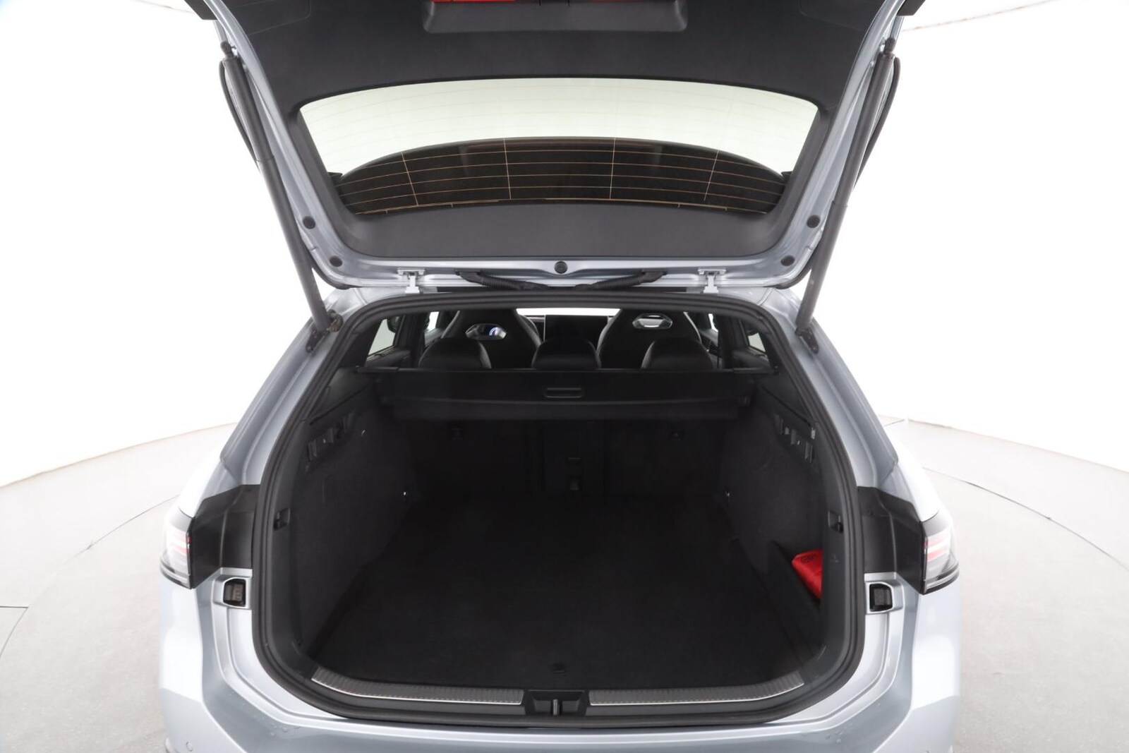 Volkswagen Passat – Bild 10