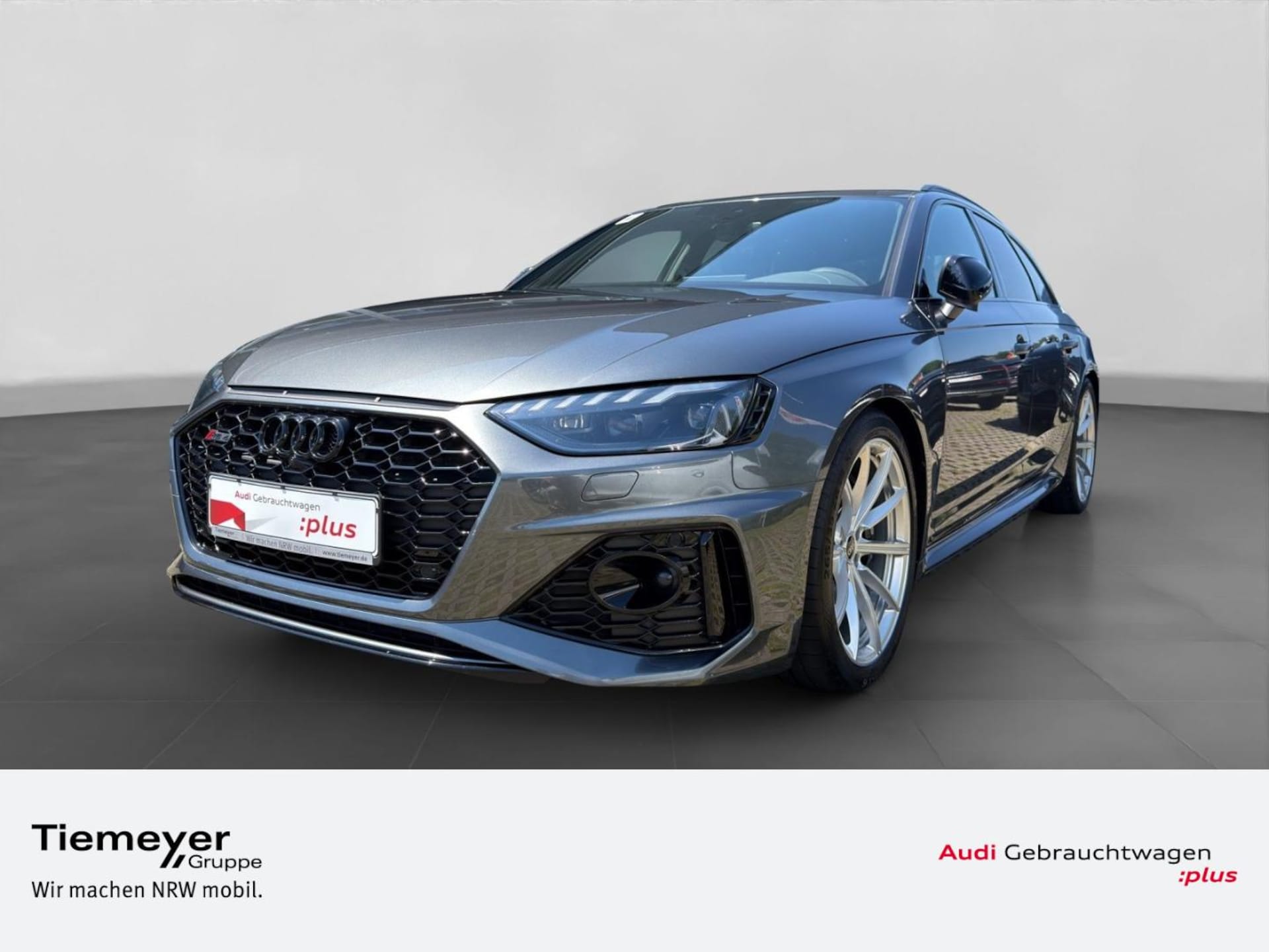 Audi RS 4 Avant 2022