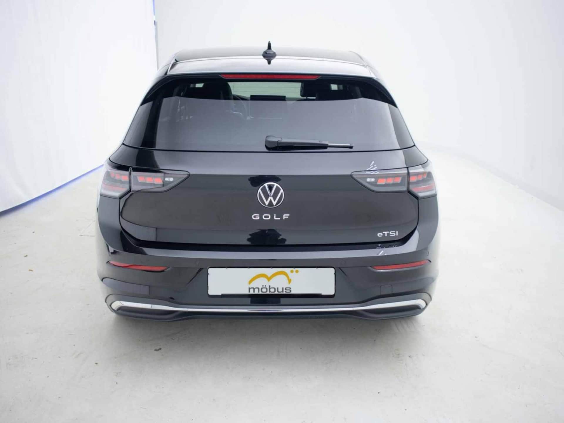 Volkswagen Golf Style