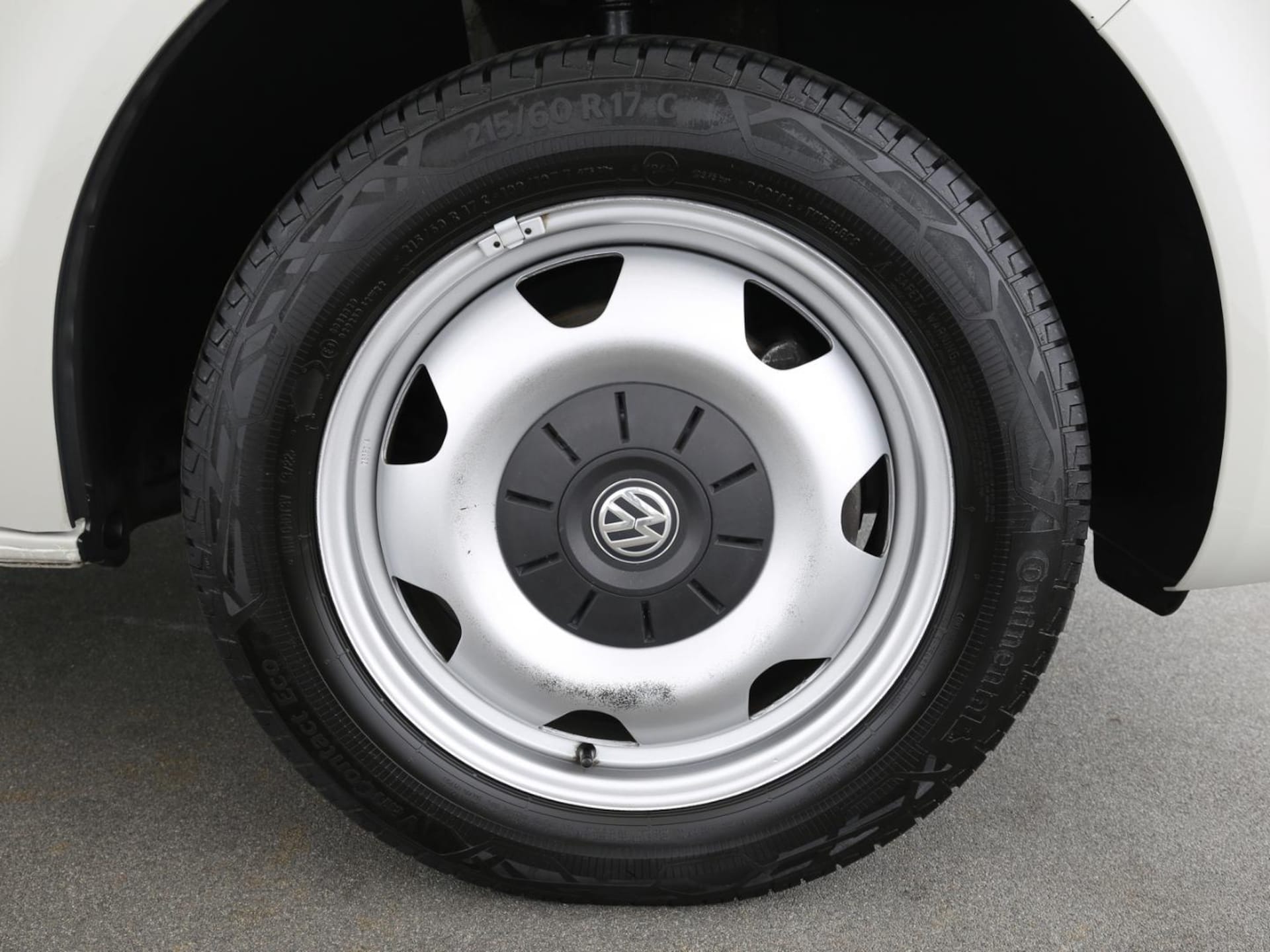 Volkswagen T6.1 California Beach