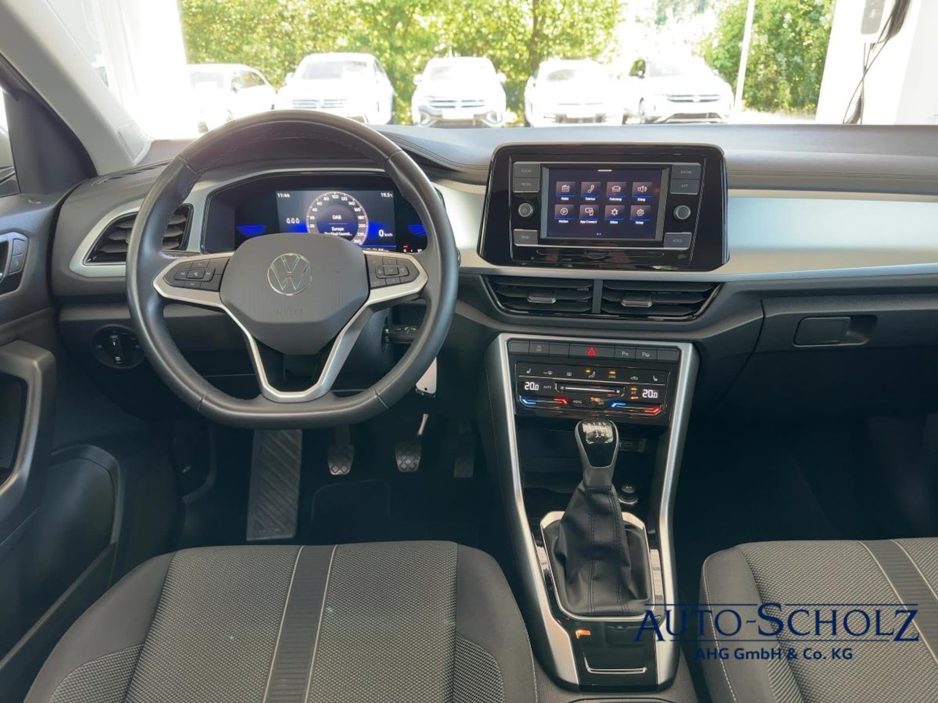 Volkswagen T-Roc Life