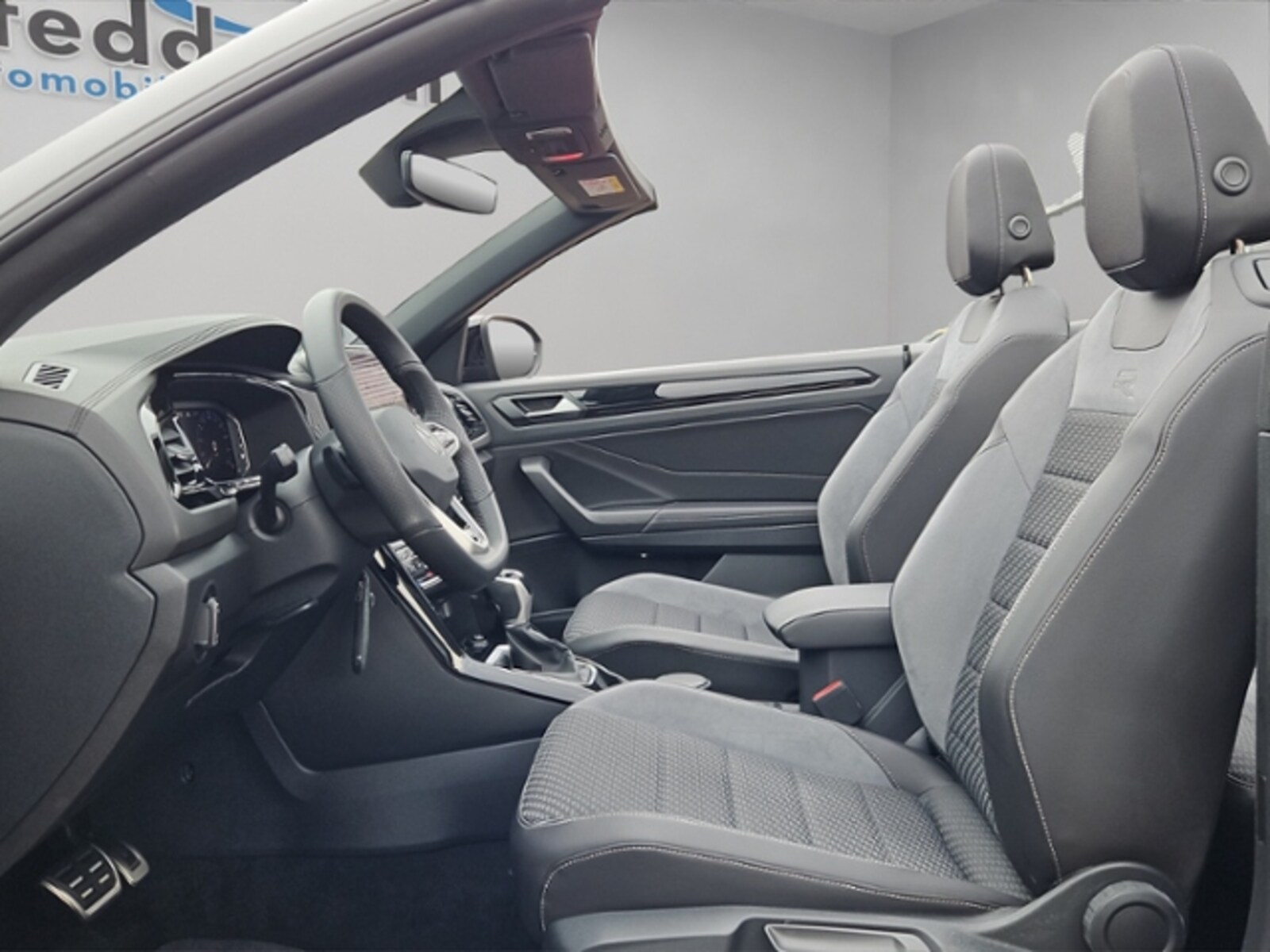 Volkswagen T-Roc Cabriolet – Bild 8