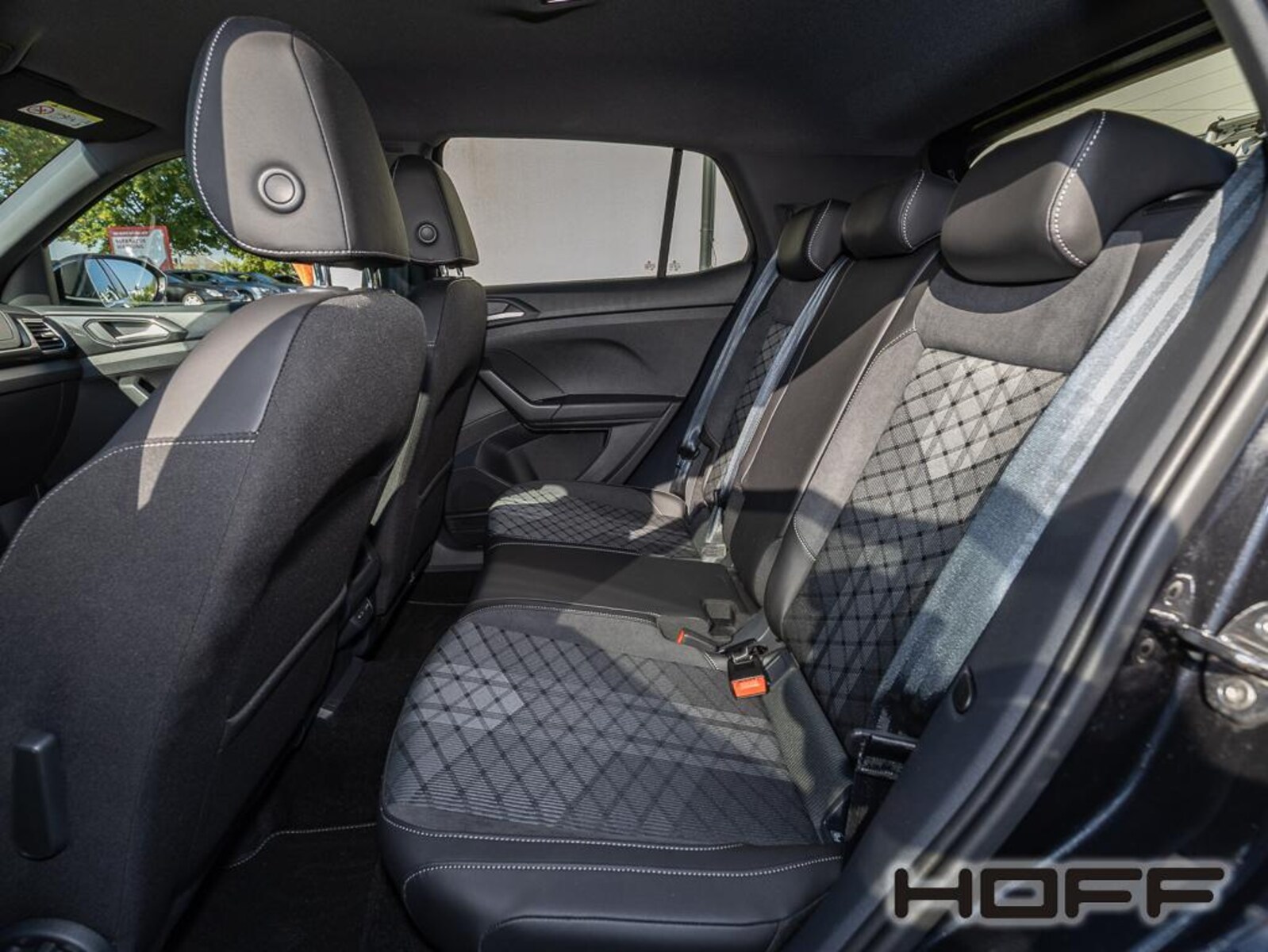 Volkswagen T-Cross – Bild 12