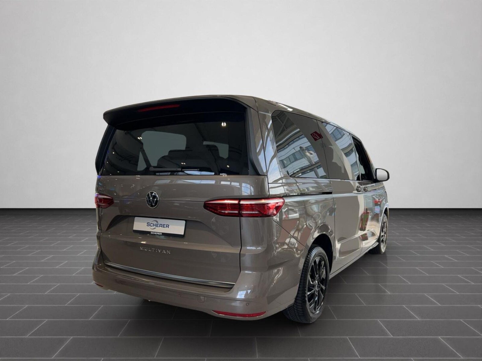 Volkswagen Multivan Langversion – Bild 2