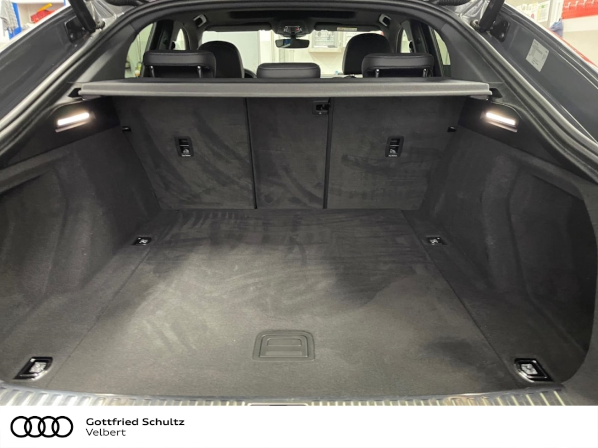 Audi Q8 Sportback e-tron Advanced