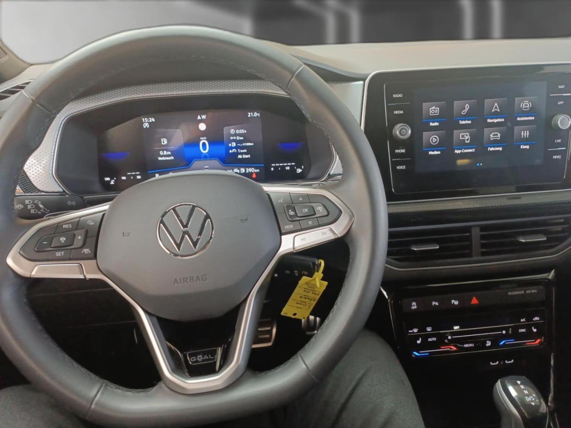 Volkswagen T-Cross Life
