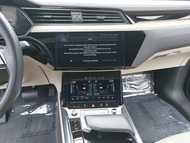 2024 Audi Q8 Sportback e-tron Premium Plus - Photo 21