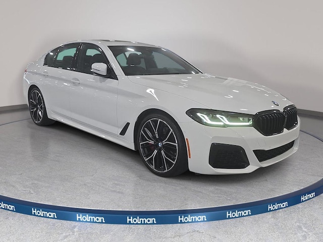 2023 BMW 530