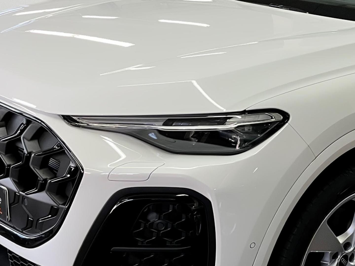 Bild über Audi Q5 SUV e-hybrid e-hybrid quattro 220 kW S tronic - für weitere Informationen kontaktieren Sie den Audi Partner