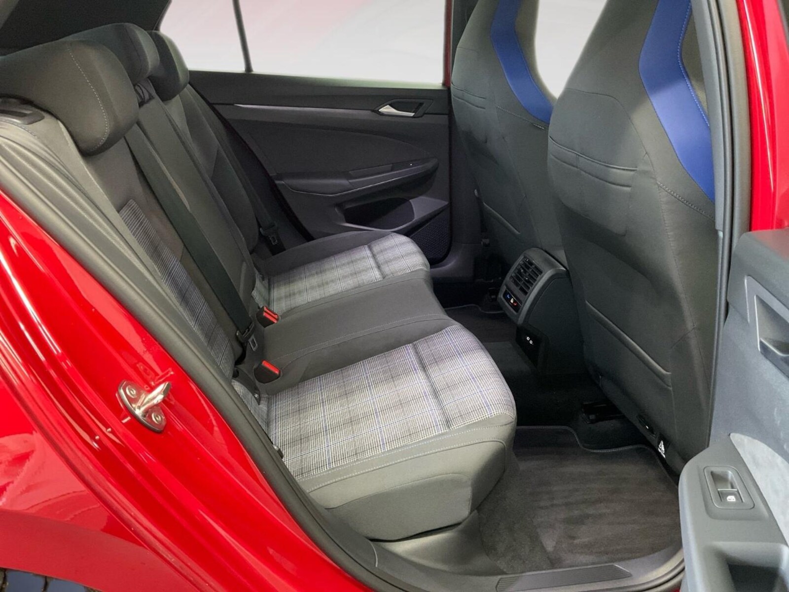 Volkswagen Golf – Bild 10