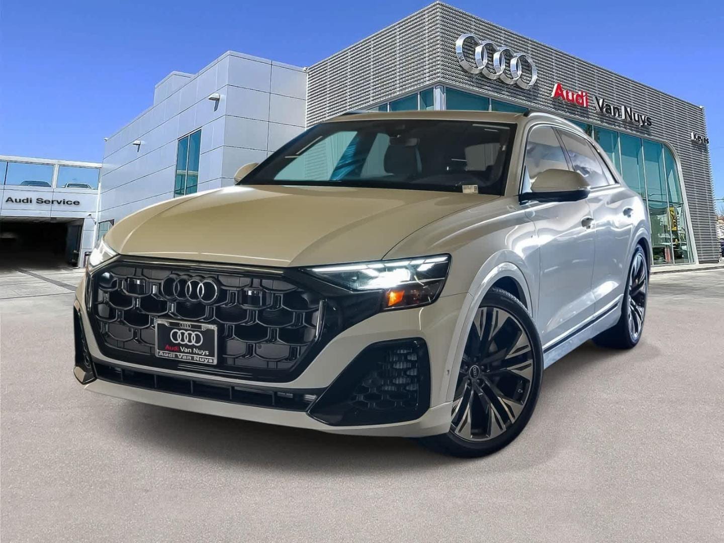 2026 Audi Q8