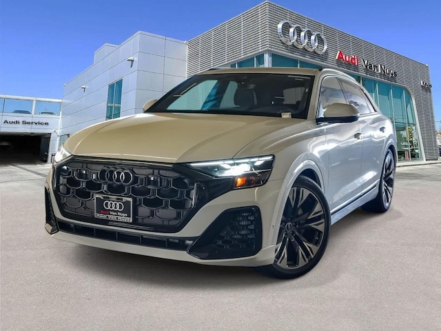 2026 Audi Q8 Premium Plus
