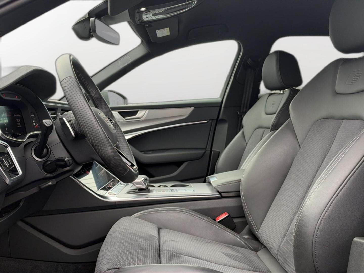 Bild über Audi S6 Avant TDI quattro tiptronic - für weitere Informationen kontaktieren Sie den Audi Partner