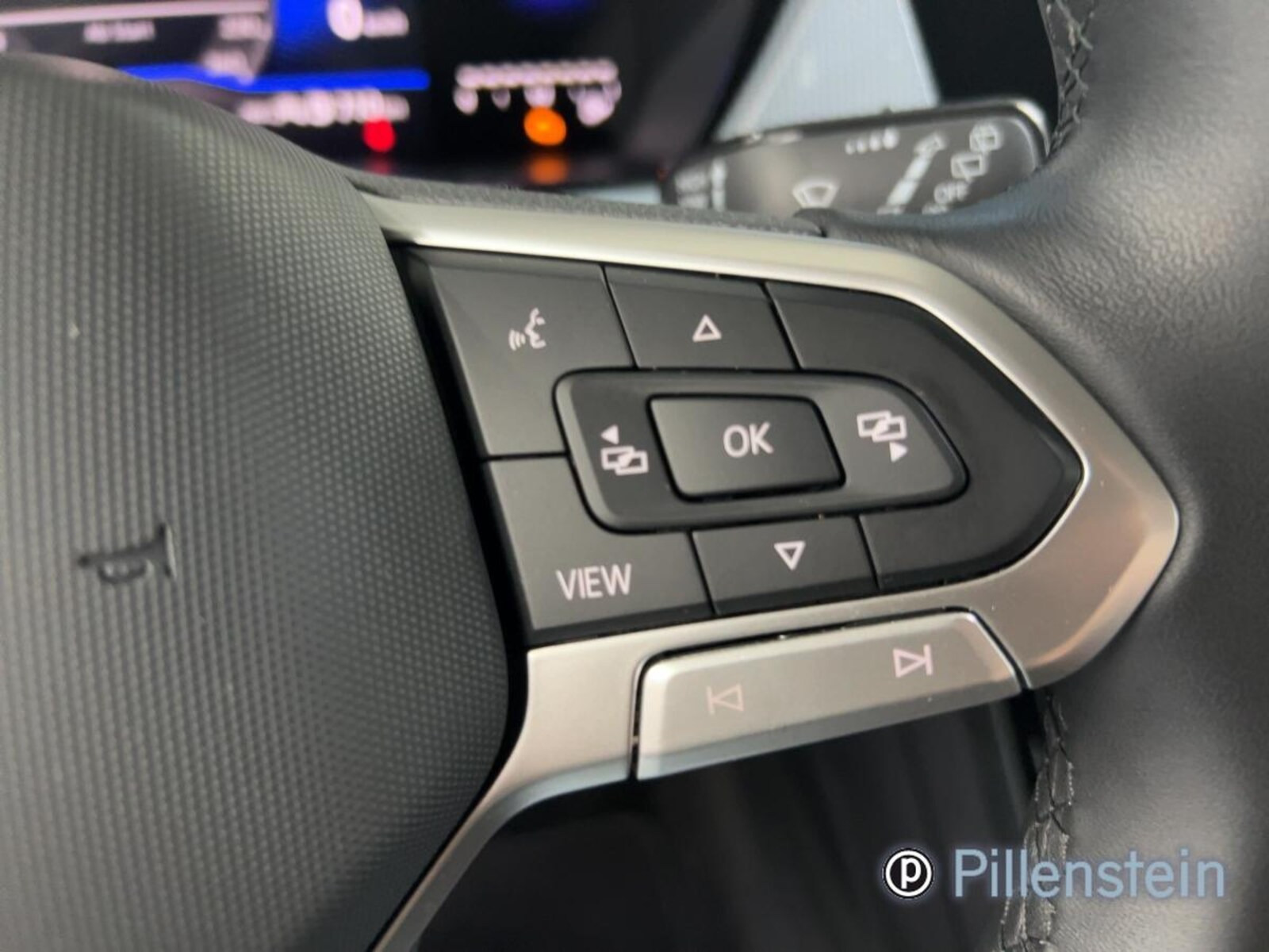 Volkswagen Touran – Bild 9