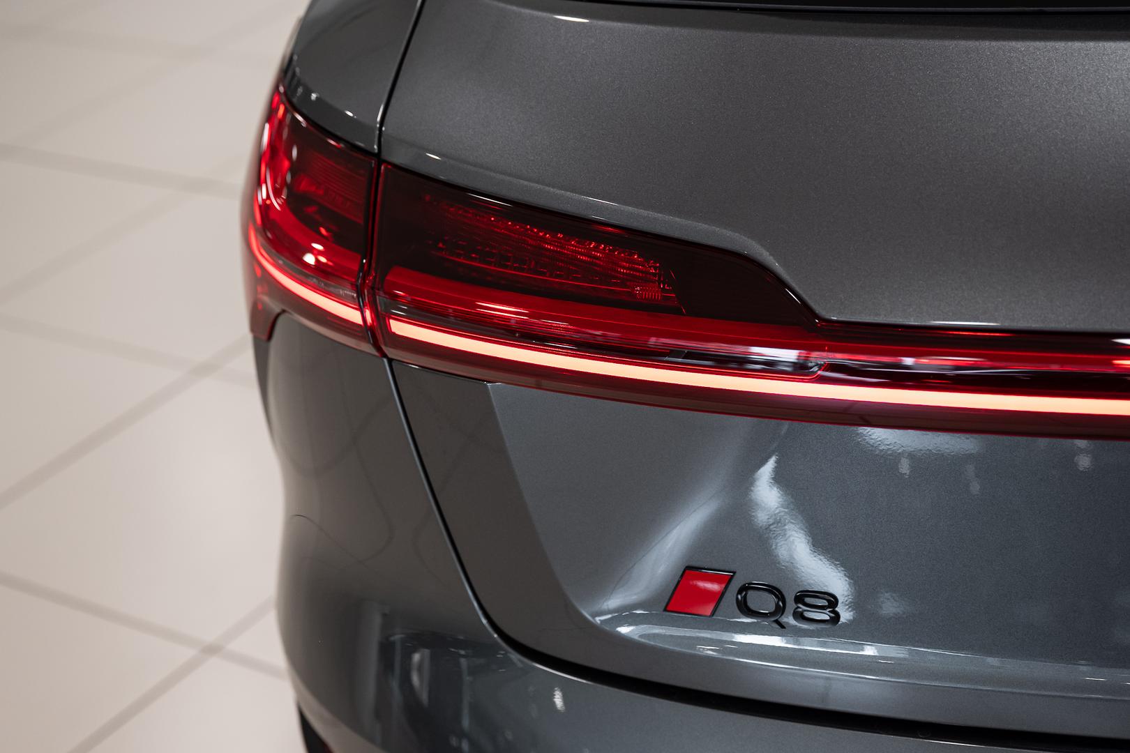 Image about Audi Q8 e-tron 55 e-tron quattro Launch Edition 300,00 kW