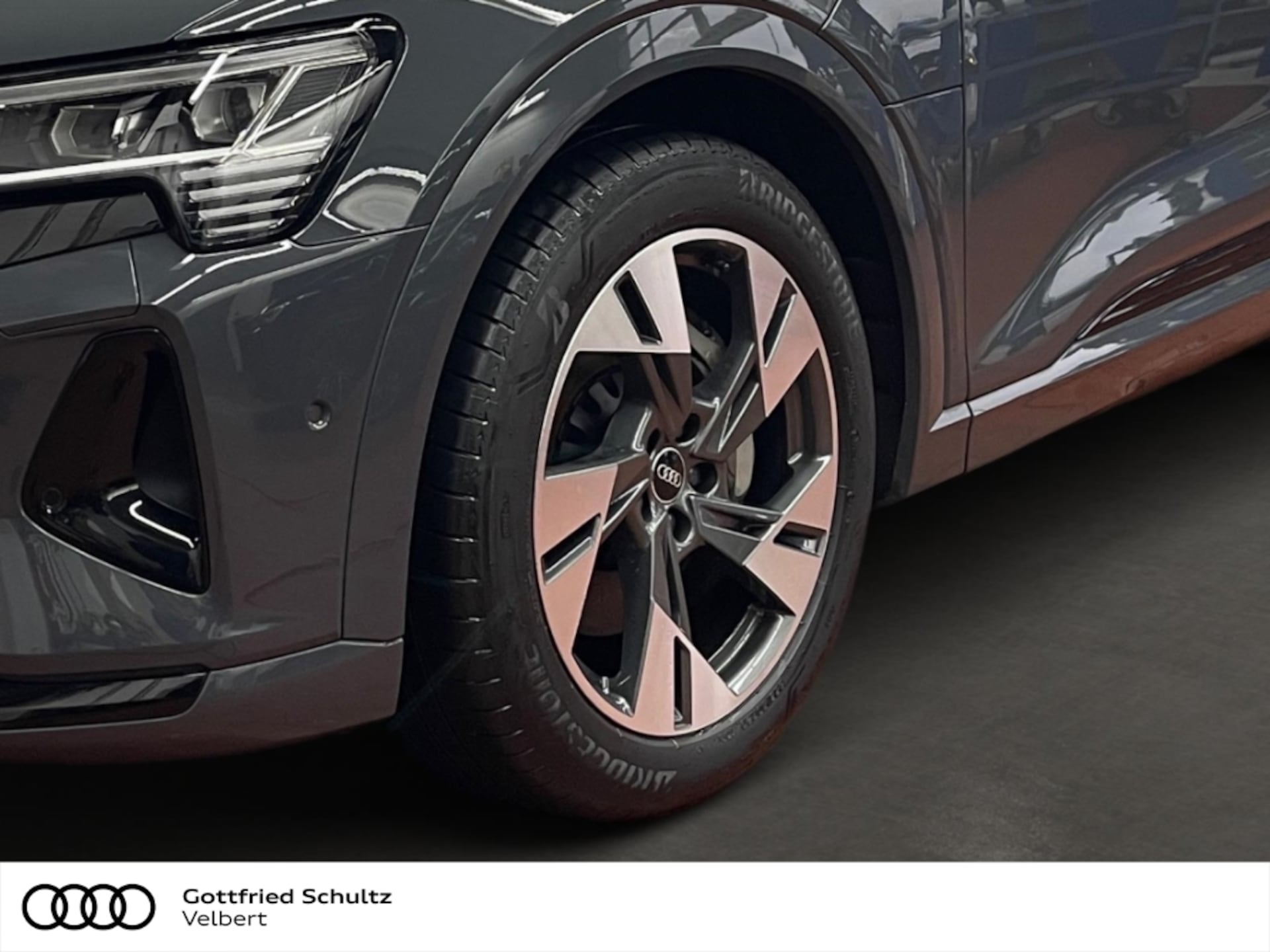 Audi Q8 Sportback e-tron Advanced