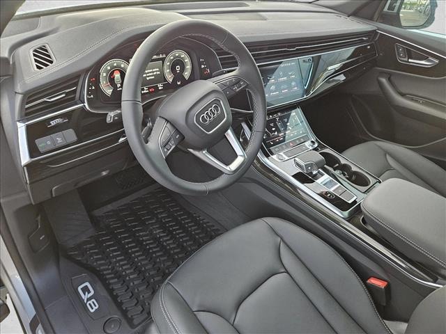 2025 Audi Q8