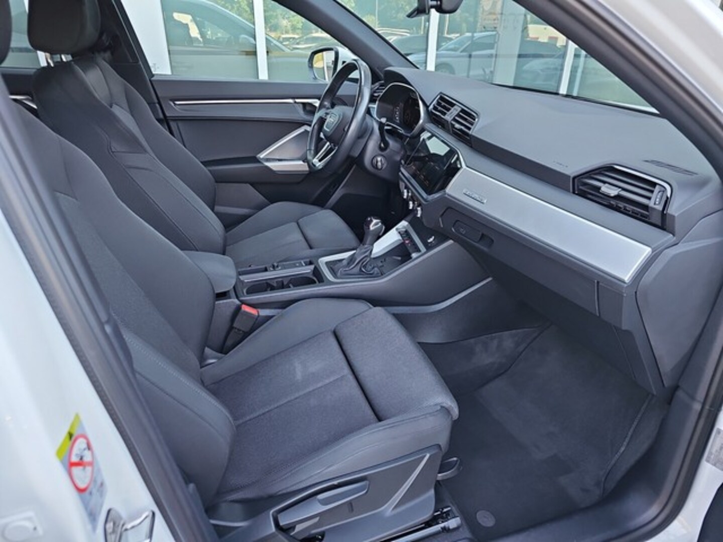Bild über Audi Q3 Sportback S line 40 TFSI quattro S tronic - für weitere Informationen kontaktieren Sie den Audi Partner