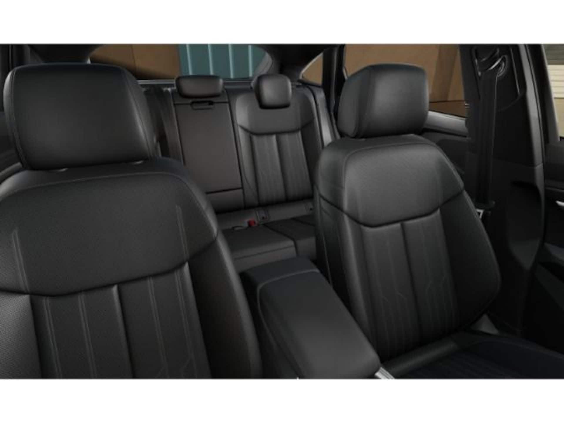 Audi Q8 Sportback e-tron S line