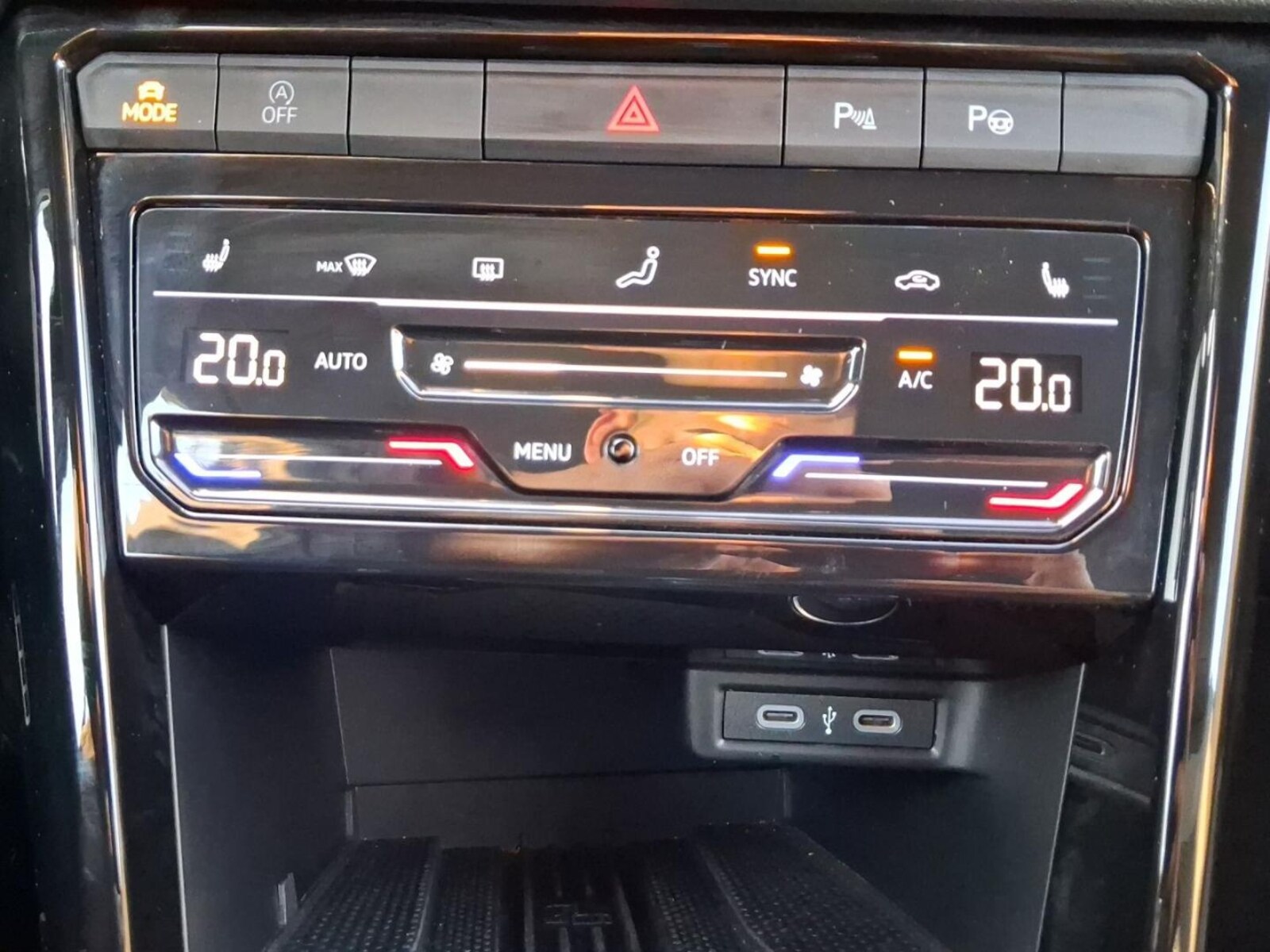 Volkswagen T-Roc Cabriolet – Bild 15