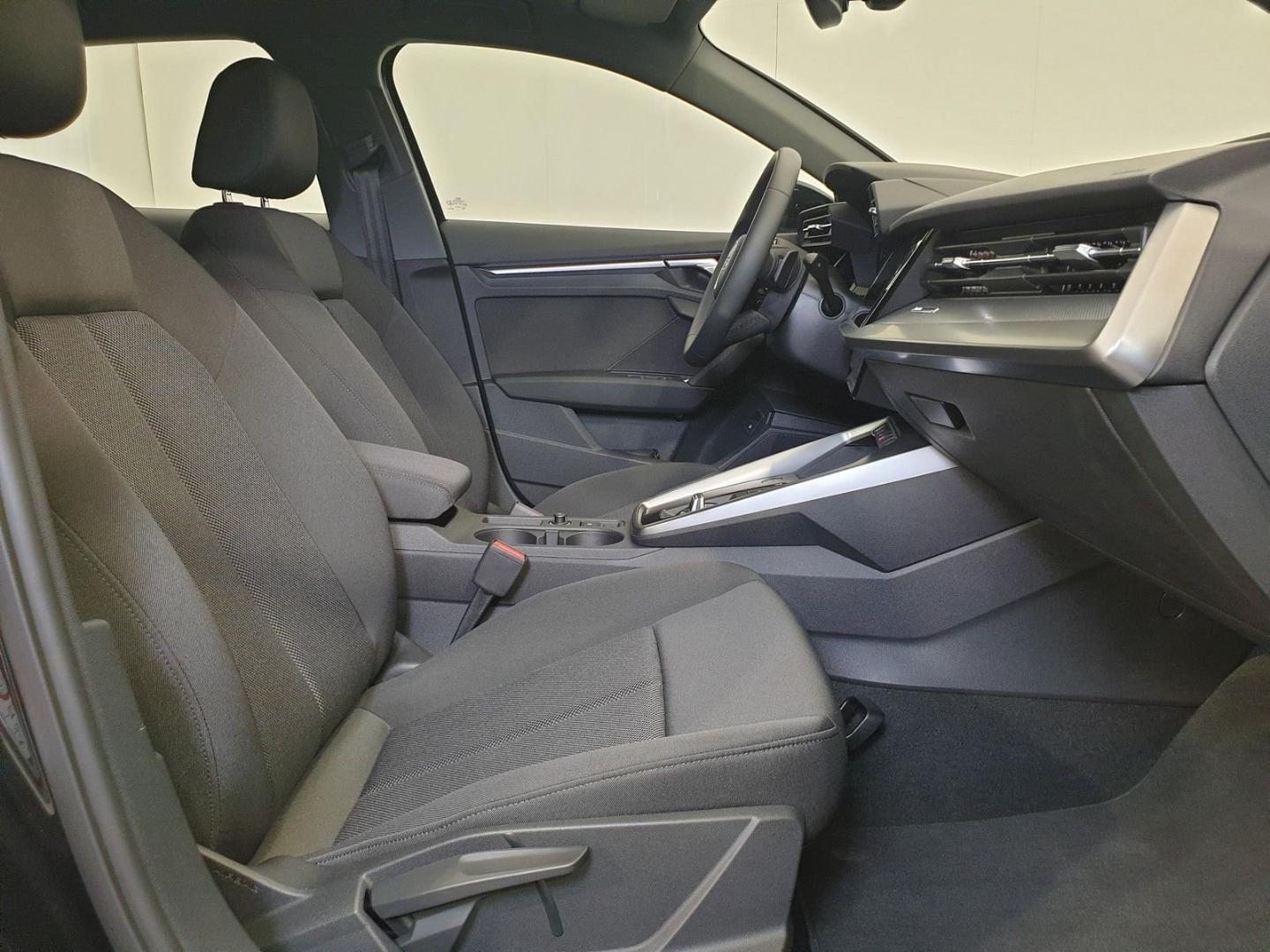Image about Audi A3 Sportback TFSI e Business 40 TFSI e 150 kW (204 PS) S tronic