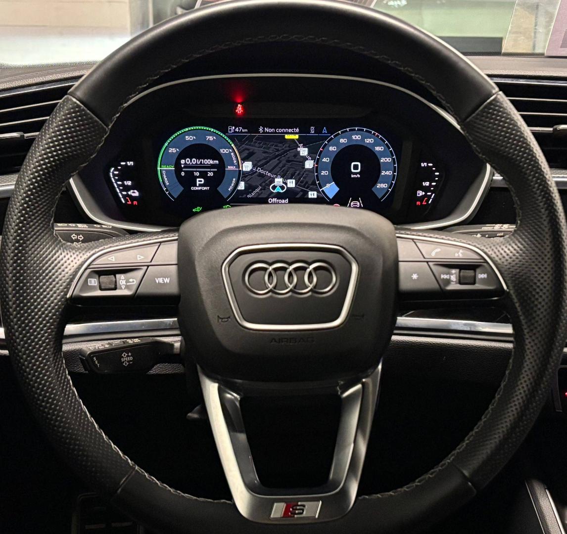 Image about Audi Q3 Sportback TFSI e S line 45 TFSI e 180 kW (245 ch) S tronic