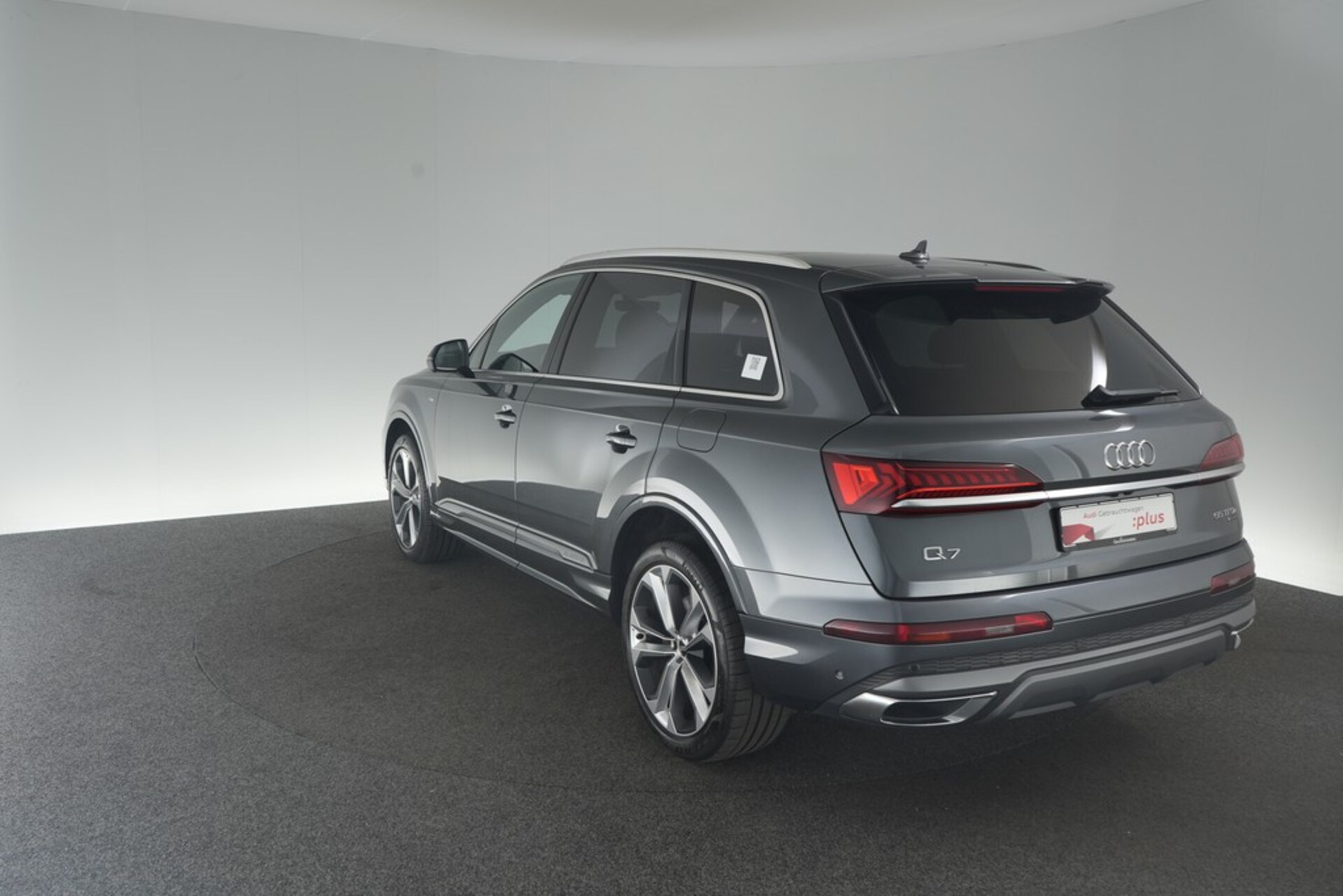 Audi Q7 SUV TFSI e S line