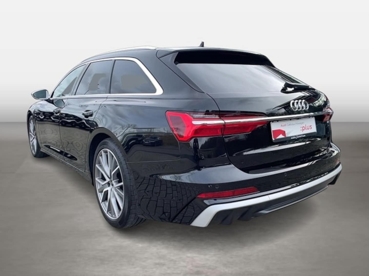 Bild über Audi S6 Avant TDI quattro tiptronic - für weitere Informationen kontaktieren Sie den Audi Partner