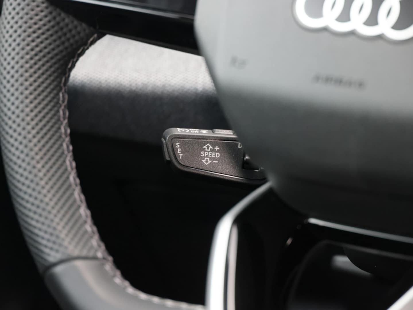 Bild über Audi A5 Limousine TDI 150 kW S tronic - für weitere Informationen kontaktieren Sie den Audi Partner