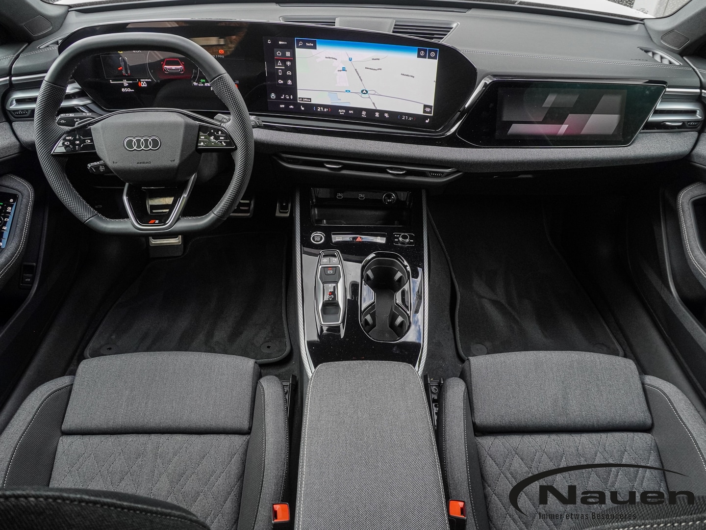 Bild über Audi A5 Avant TDI quattro 150 kW S tronic - für weitere Informationen kontaktieren Sie den Audi Partner