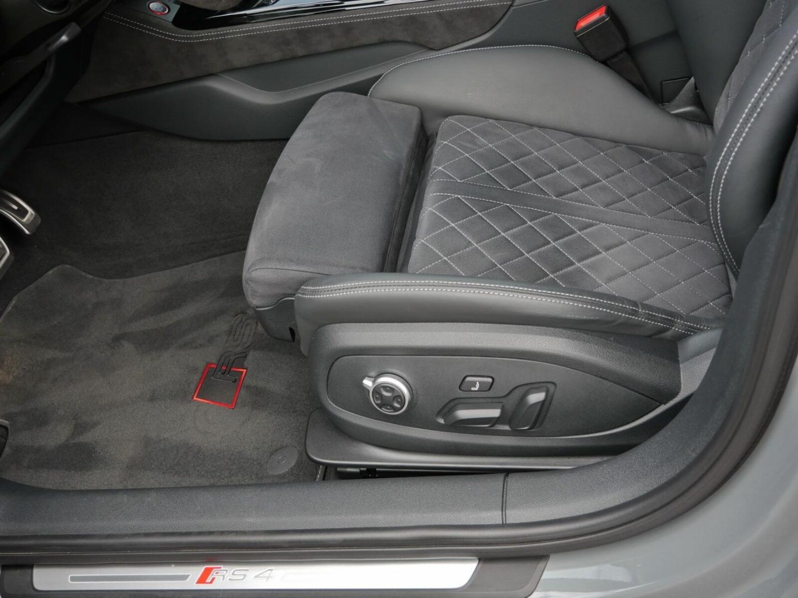 Audi RS 4 Avant – Bild 23