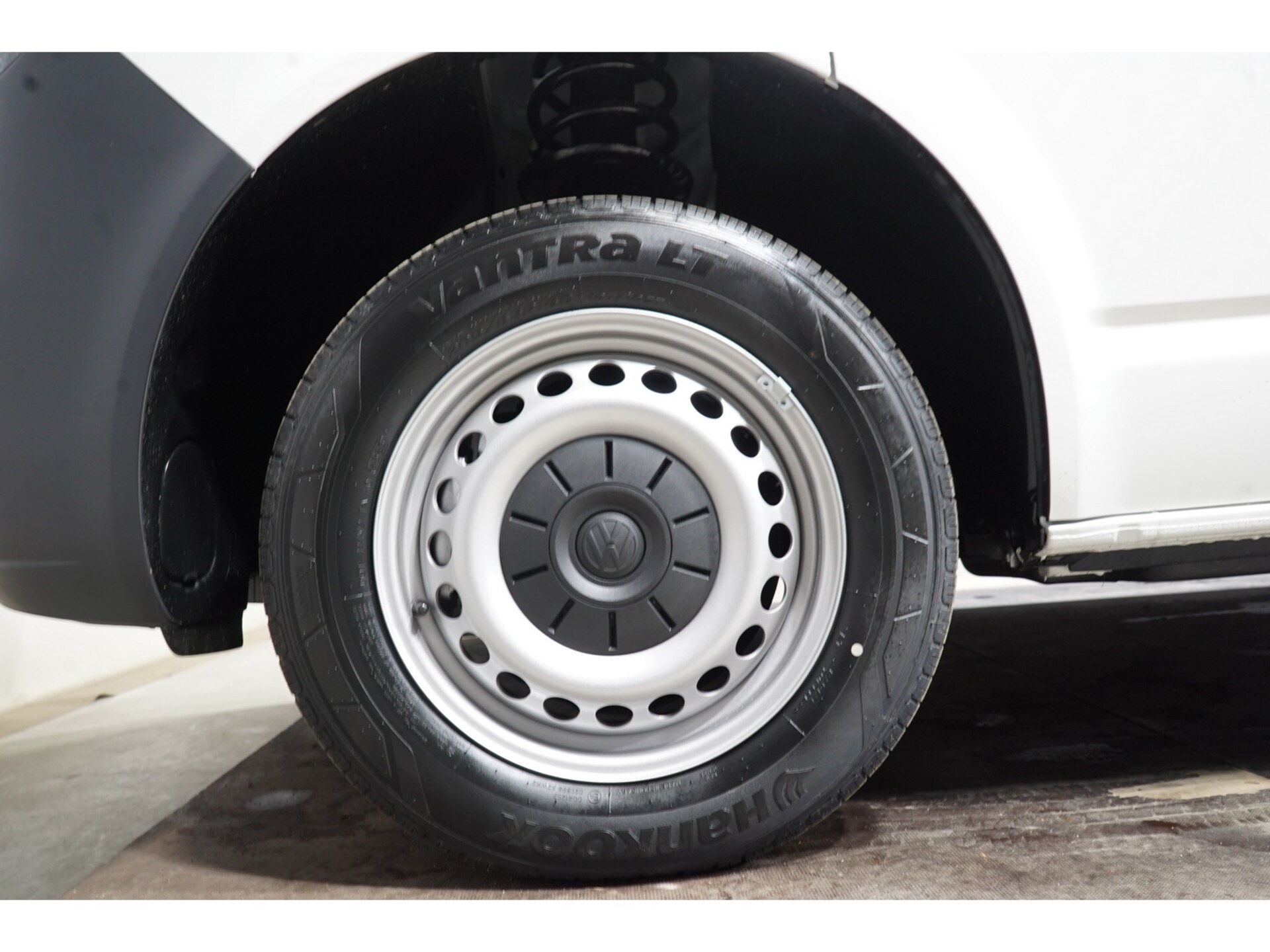 Volkswagen T6.1 Transporter Kasten langer Radstand
