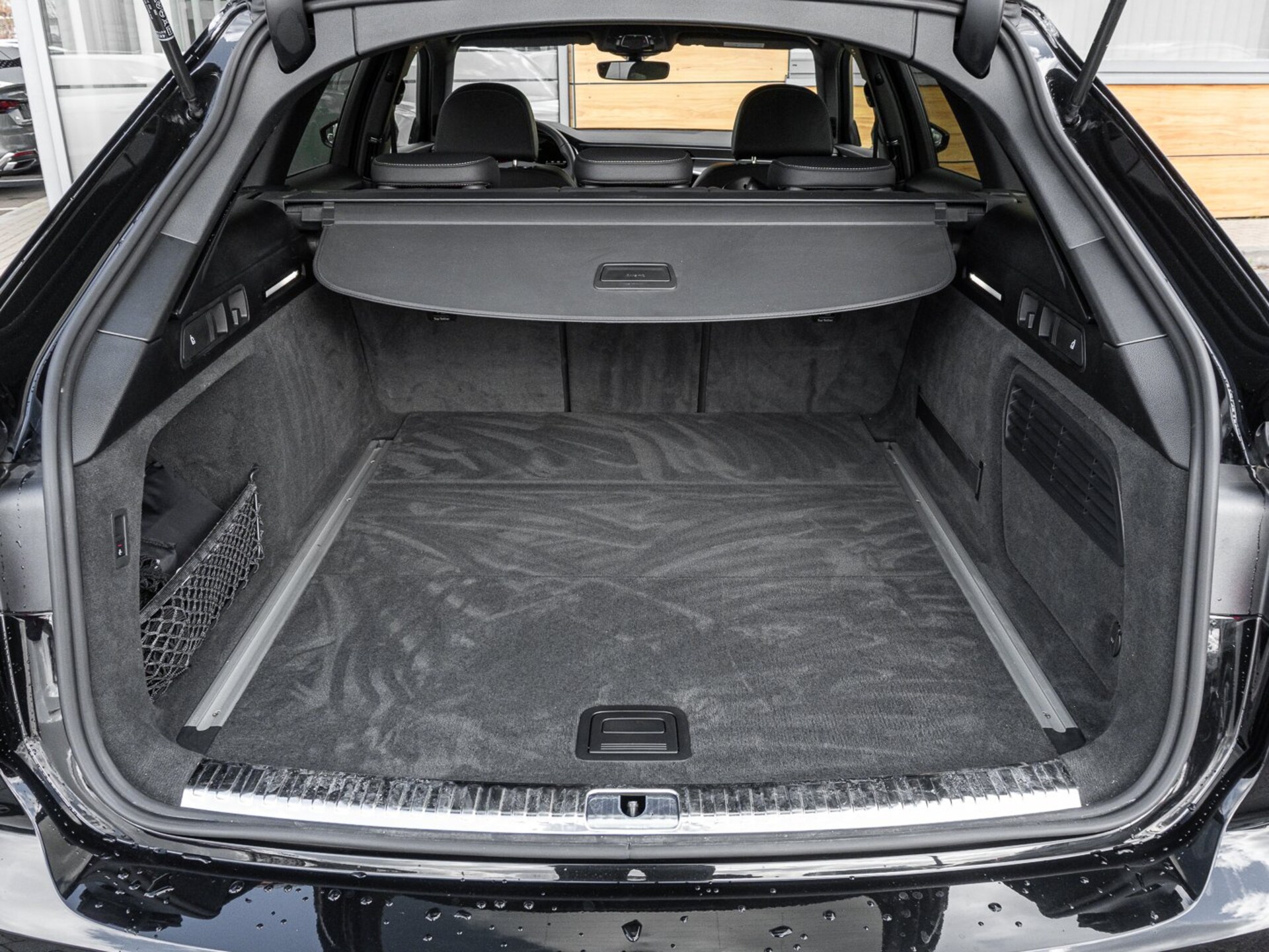 Audi S6 Avant