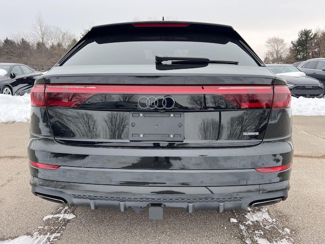 2026 Audi Q8