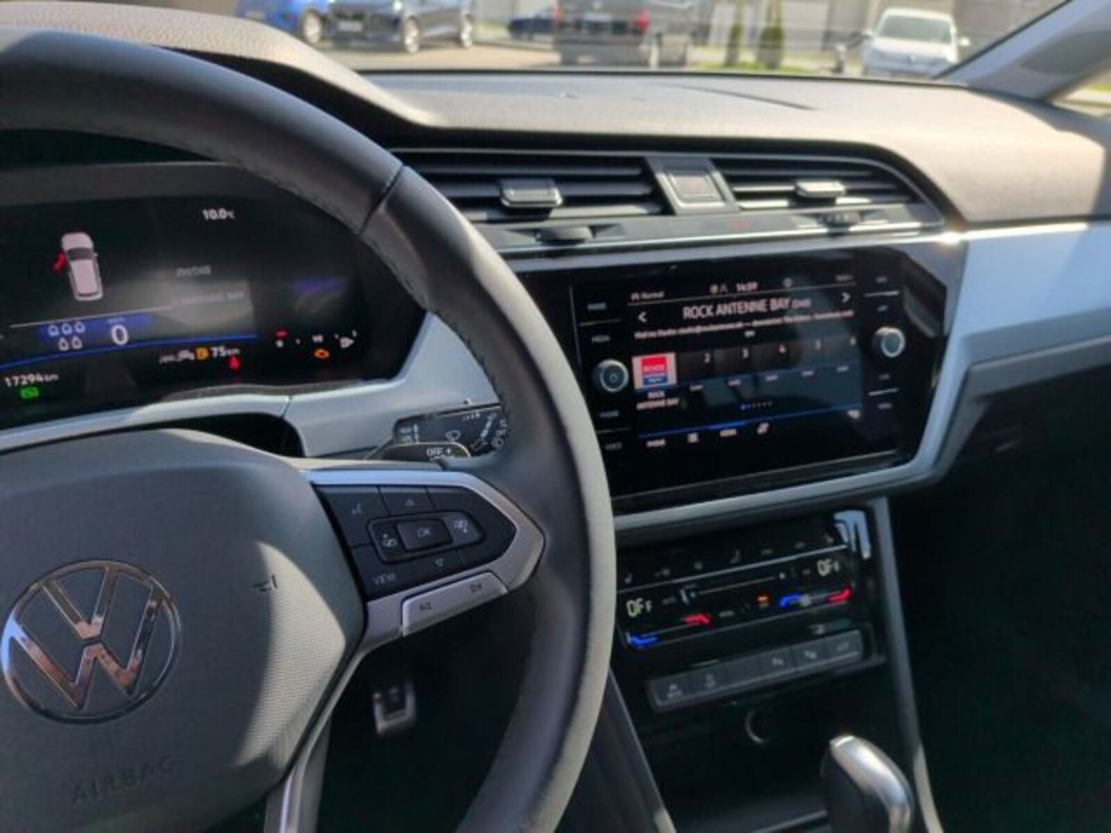 Volkswagen Touran – Bild 10