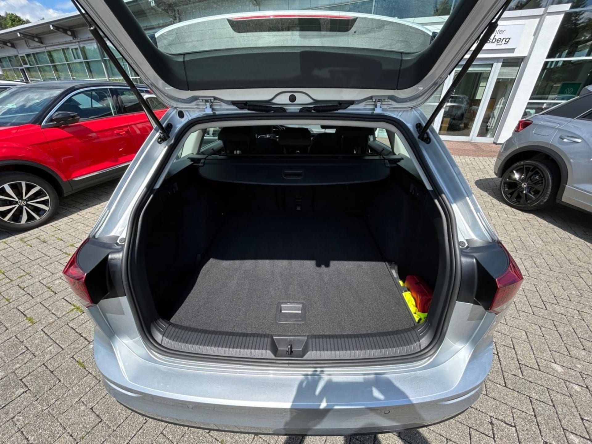 Volkswagen Golf Variant Life