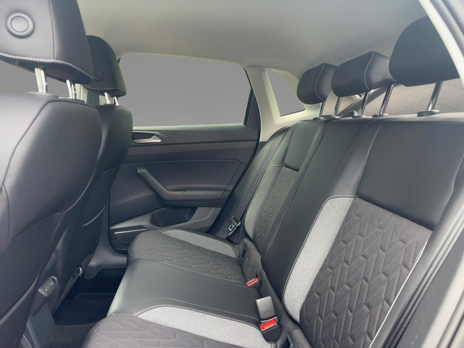 Volkswagen Polo – Bild 9