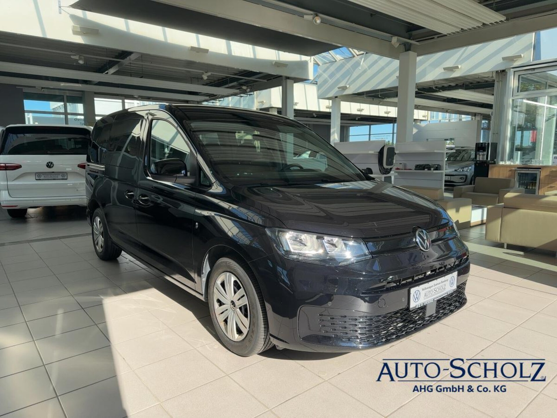 Volkswagen Caddy Maxi Basis-Modell