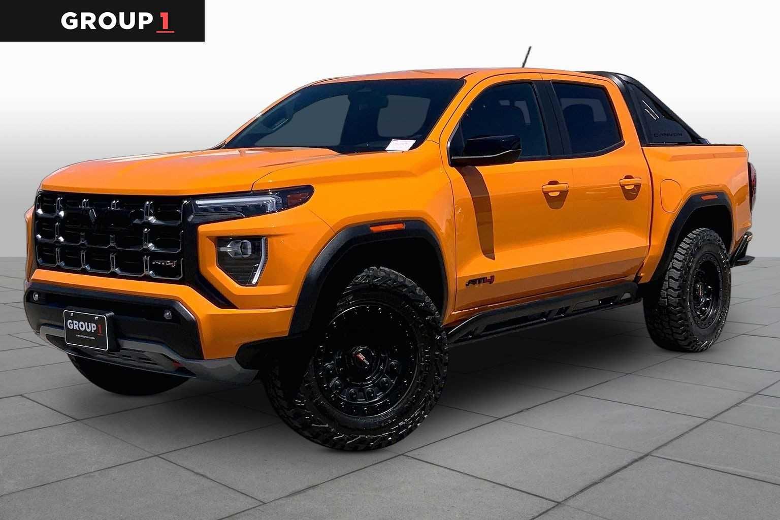 2025 GMC Canyon 4WD AT4 Crew Cab Short Box's photo