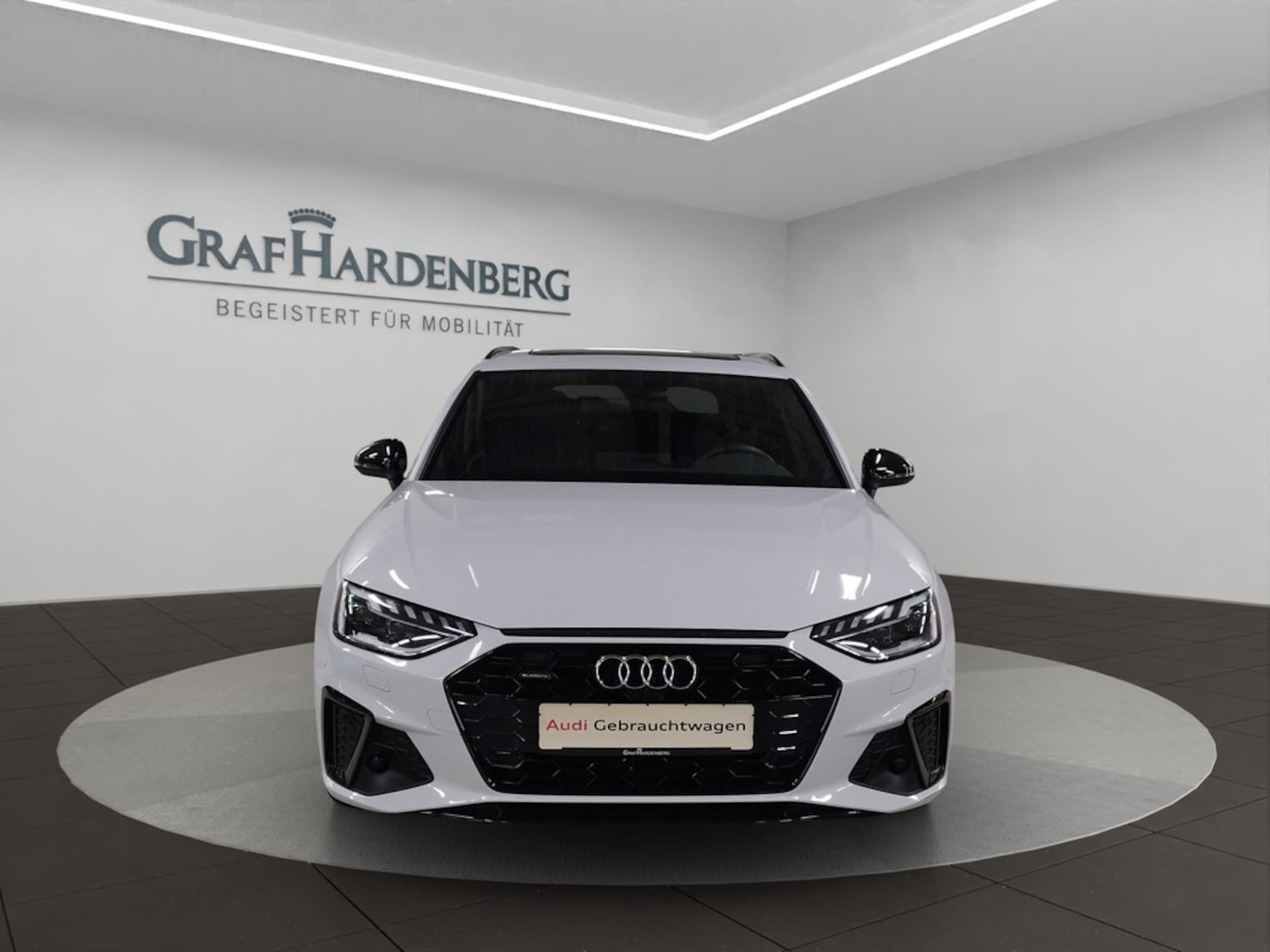 Audi A4 Avant S line