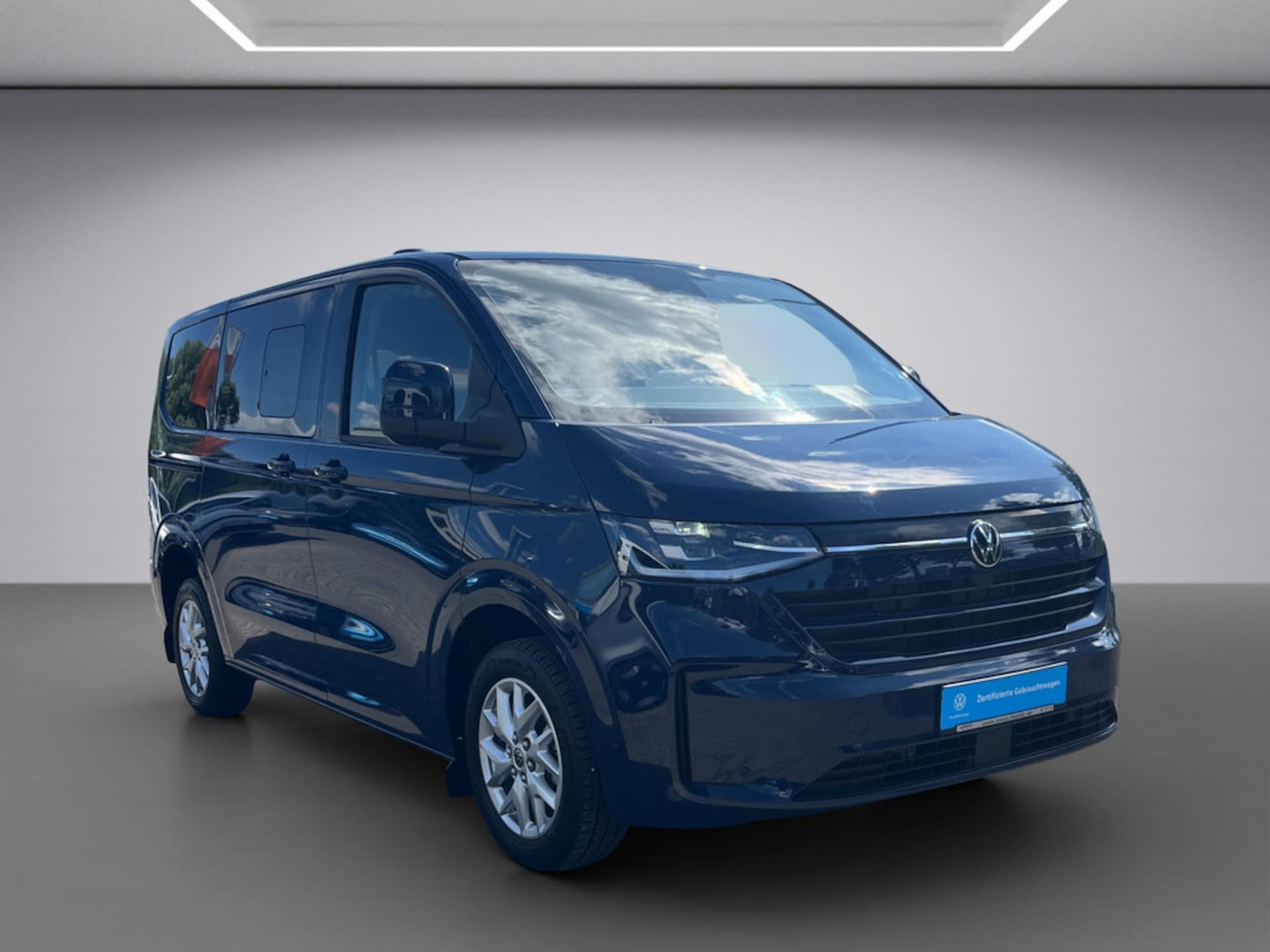Volkswagen Caravelle Style