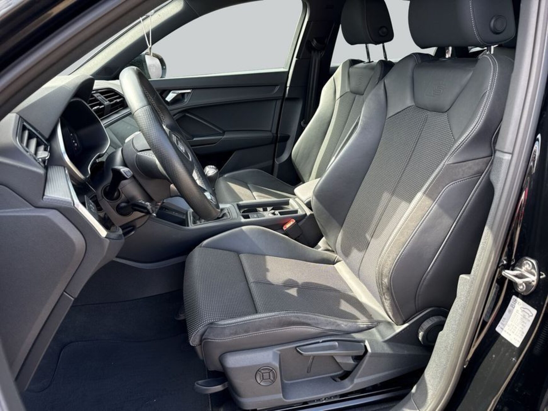 Audi Q3 Sportback S line