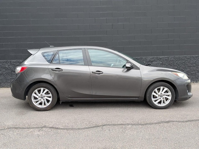 2013 Mazda Mazda3 Hatchback