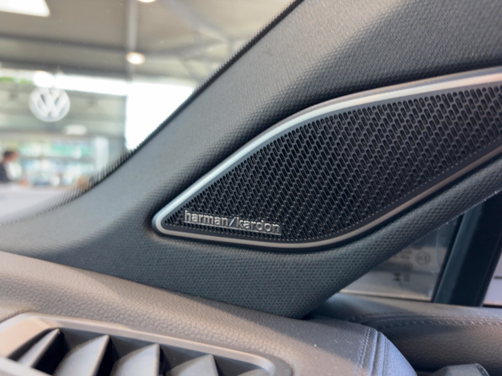 Volkswagen Tiguan – Bild 17