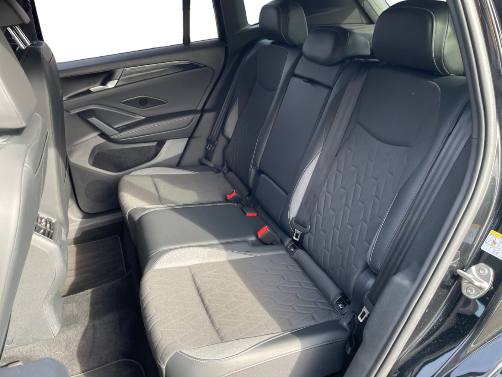 Volkswagen Tiguan – Bild 15