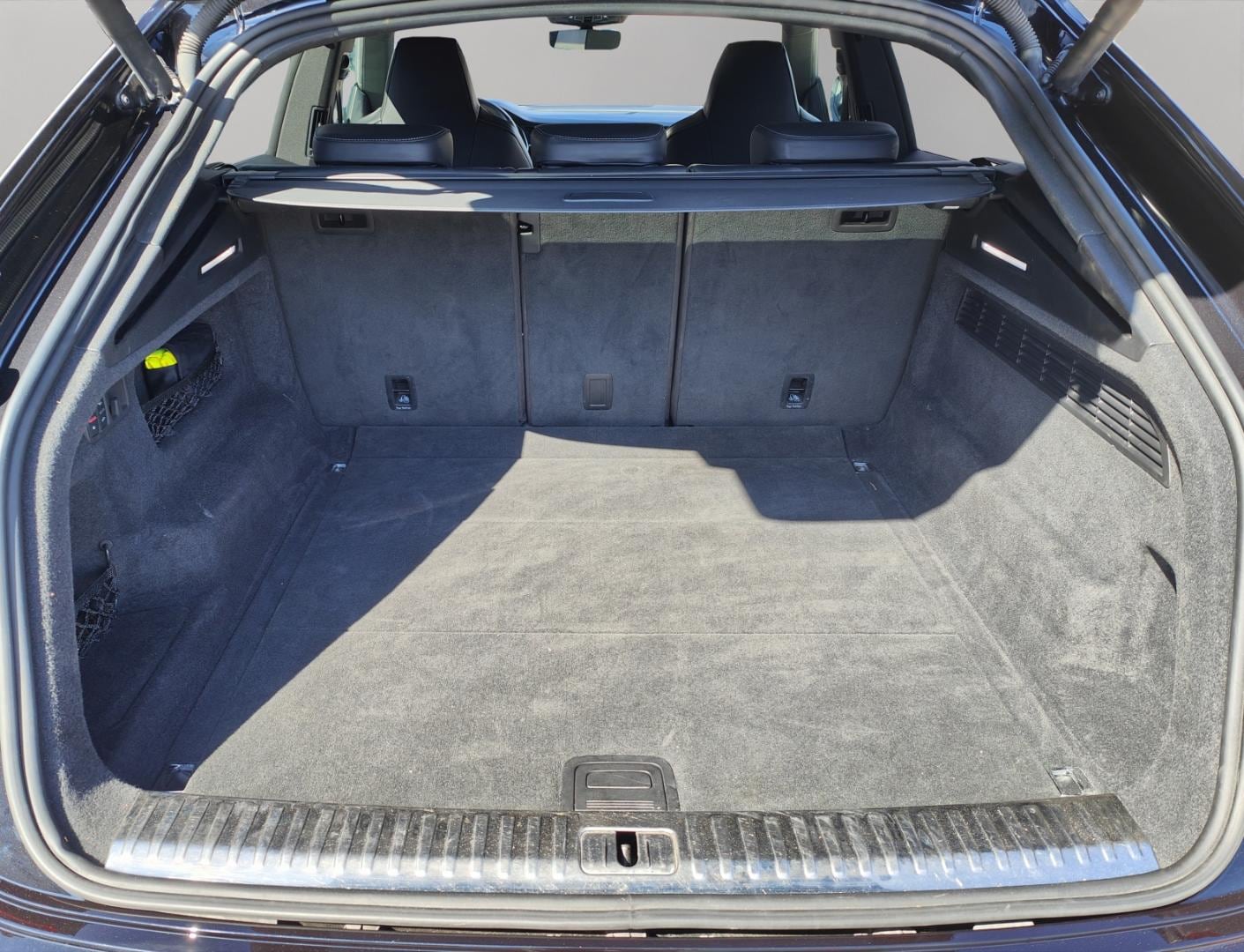 Bild über Audi Q8 50 TDI quattro 210 kW (286 PS) tiptronic - for more details contact your dealer