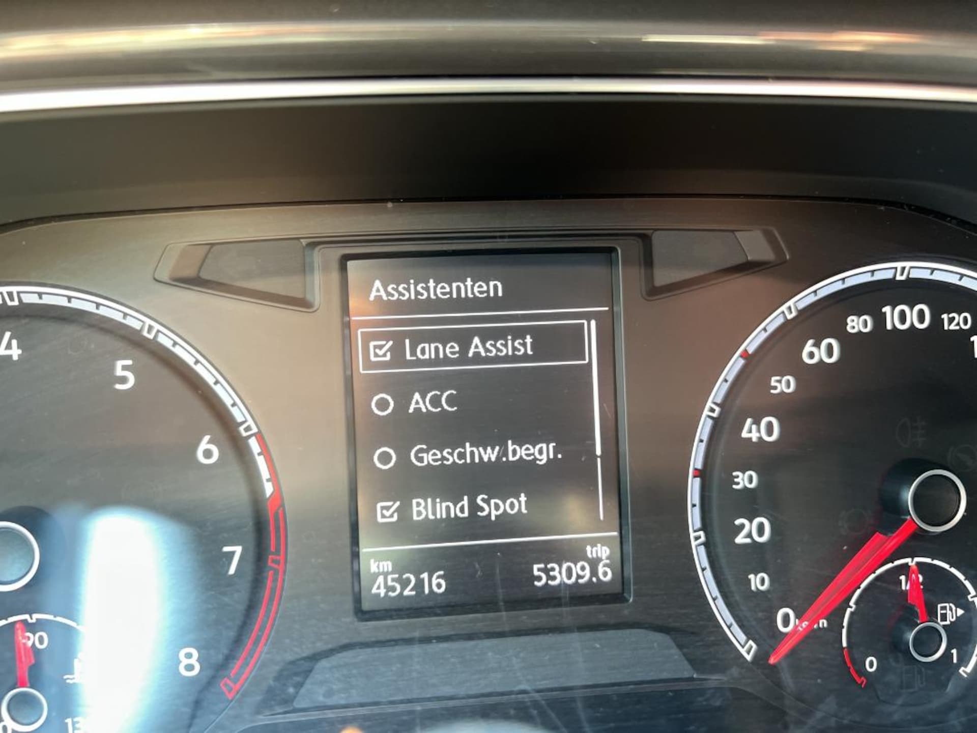 Volkswagen T-Roc Sport
